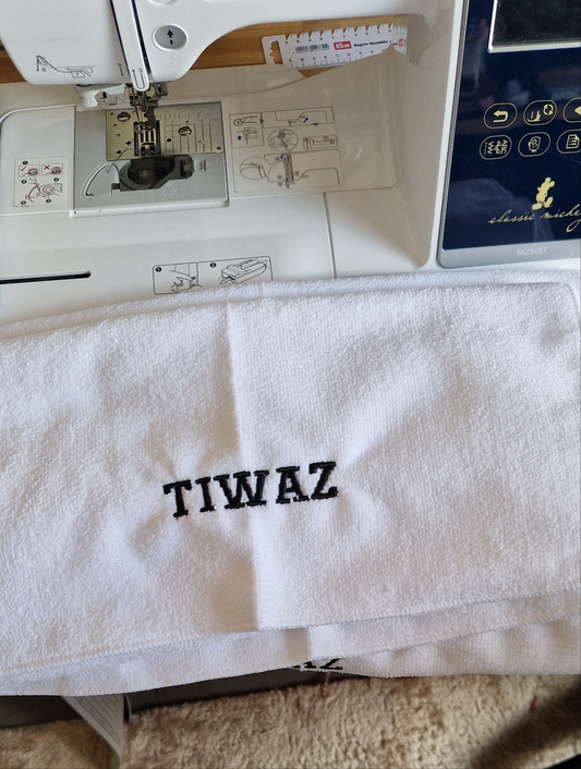 Serviette Tiwaz [Collection black and white]